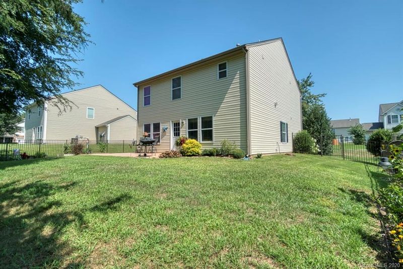 1410 Commonwealth Ave, Statesville, NC 28677