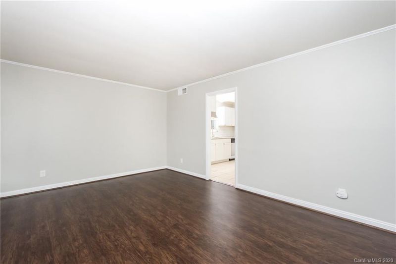 2008 Quentin St, Charlotte, NC 28216
