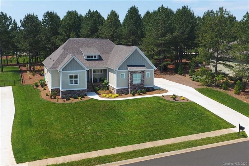 4945 Killian Crossing Dr, Denver, NC 28037