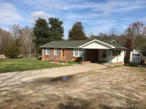 760 Guinn St, Clover, SC 29710