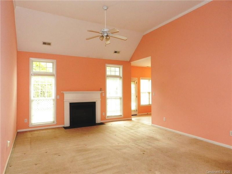 3087 River Ridge Dr, Gastonia, NC 28056