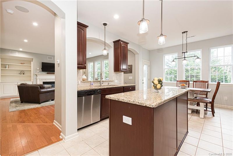 6325 Adobe Rd, Charlotte, NC 28277