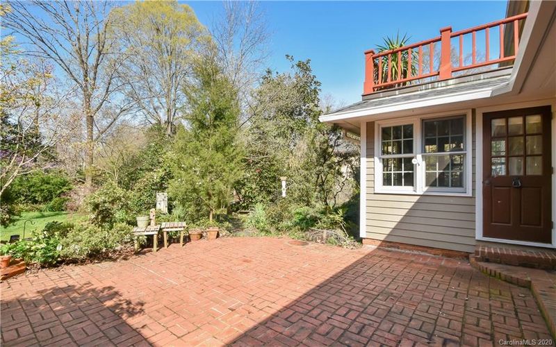 430 Canyon Trl, Charlotte, NC 28270