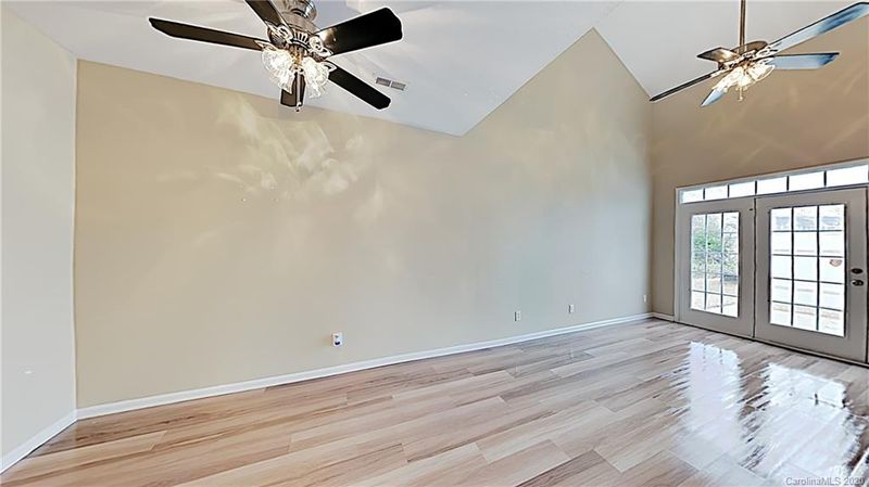 14709 Lions Pride Ct, Charlotte, NC 28273