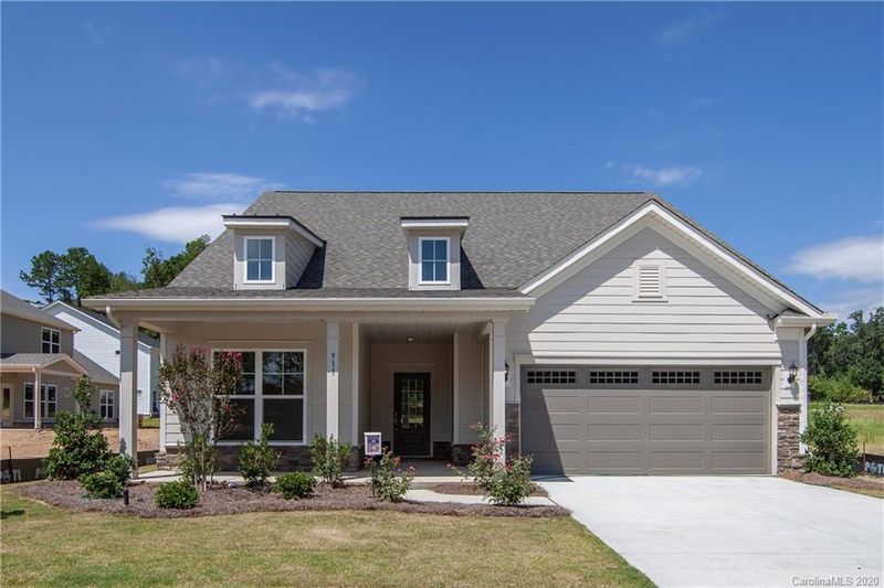 911 Moose Trl, Stallings, NC 28104