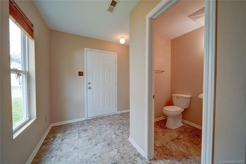 7339 Mitzi Deborah Ln, Charlotte, NC 28269