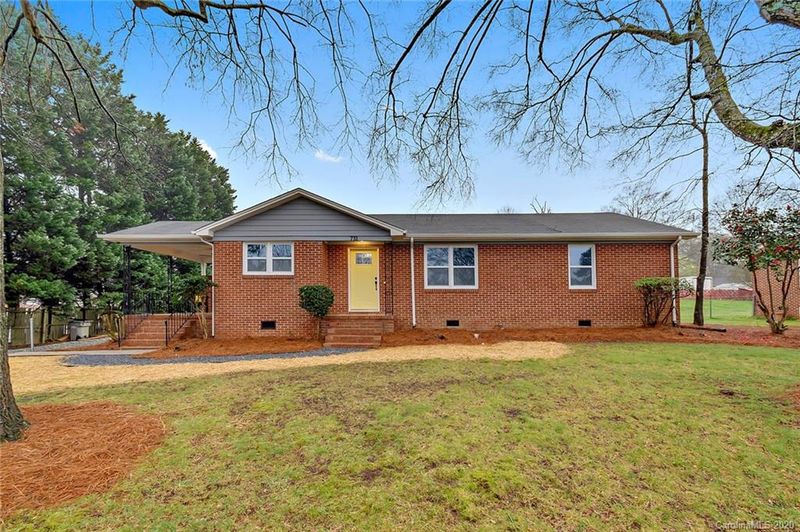 731 Carlton Dr, Gastonia, NC 28054