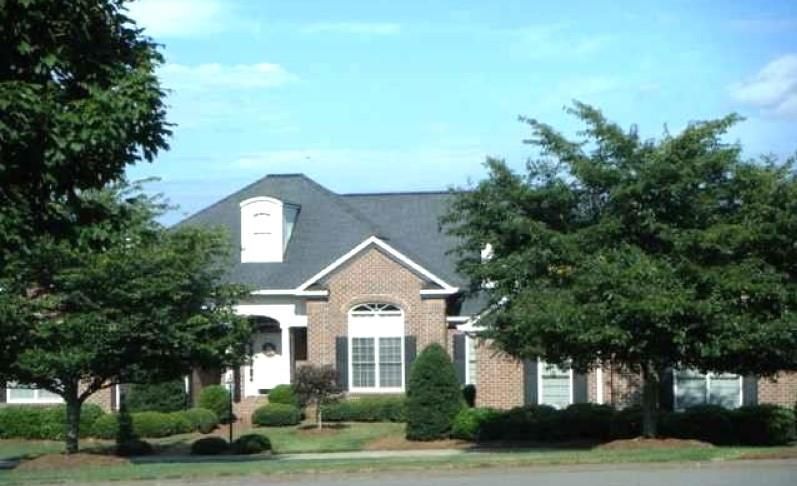 3970 Golf Dr NE, Conover, NC 28613