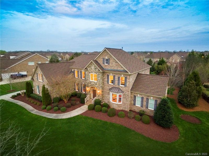 821 Wandering Way Dr, Marvin, NC 28173
