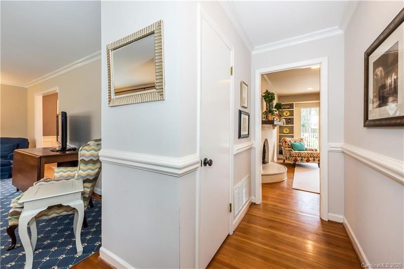 3649 Champaign St, Charlotte, NC 28210