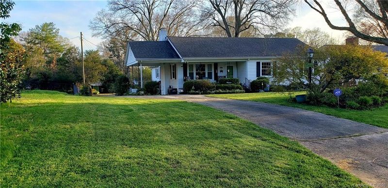 1019 Temple Ct, Gastonia, NC 28054