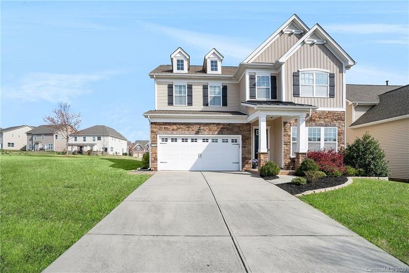 1345 Middlecrest Dr, Concord, NC 28027