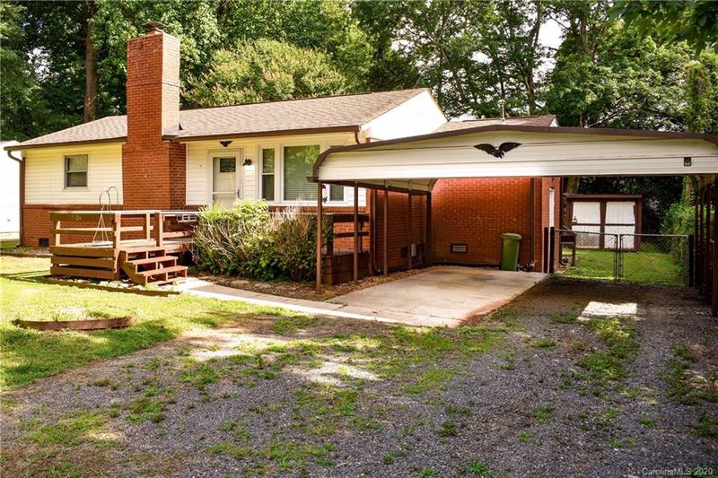 2604 Springway Dr, Charlotte, NC 28205