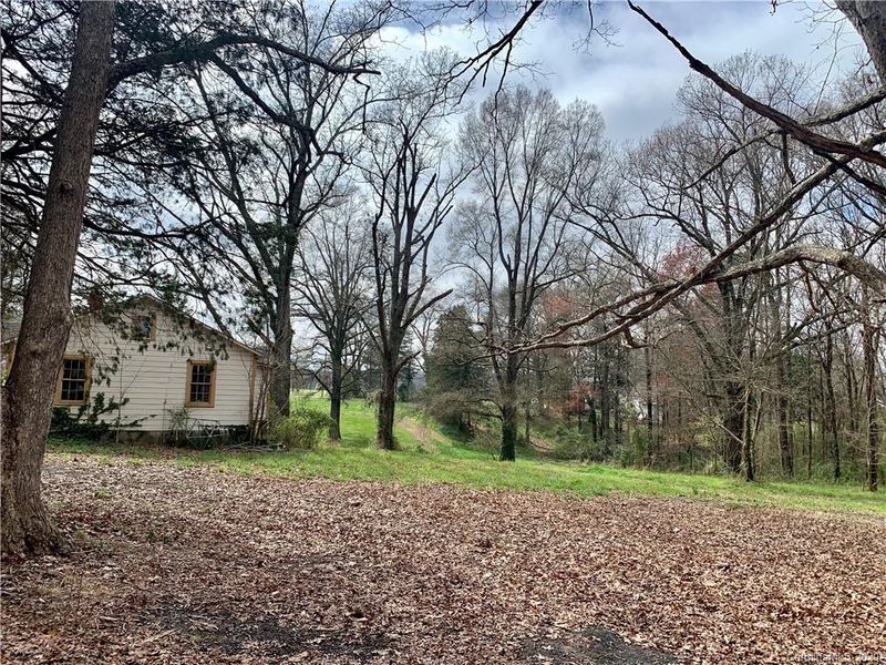 4127 Mcclure Rd, Charlotte, NC 28216