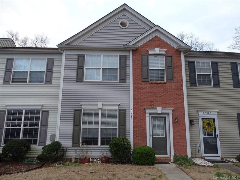 6929 Rothchild Dr, Charlotte, NC 28270