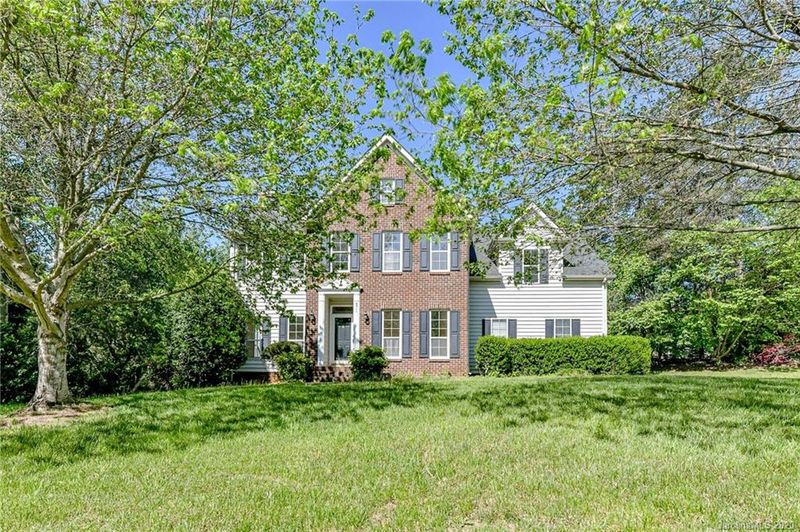6511 Stoxmeade Dr, Mint Hill, NC 28227