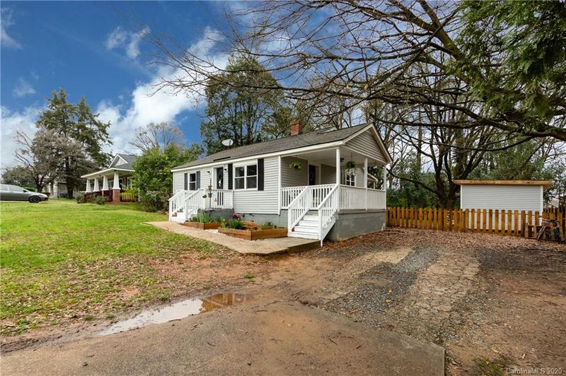 3015 Ross Ave, Charlotte, NC 28208