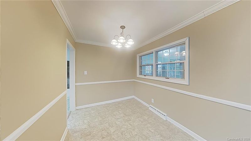 313 Ruby Ln, Gastonia, NC 28054