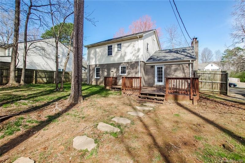 7317 Edgefield Ct, Matthews, NC 28104