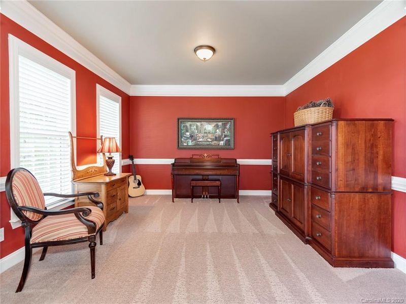 711 Georgetown Dr, Concord, NC 28027