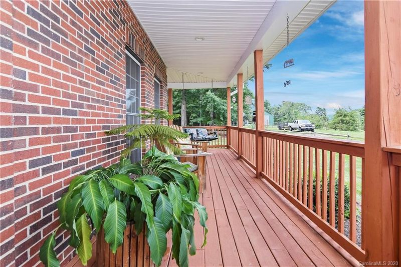 3784 E Maiden Rd, Maiden, NC 28650