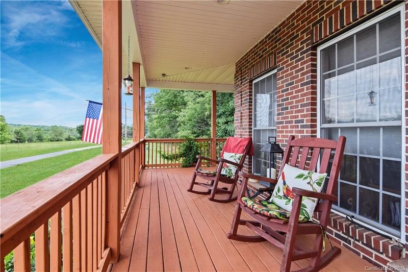 3784 E Maiden Rd, Maiden, NC 28650