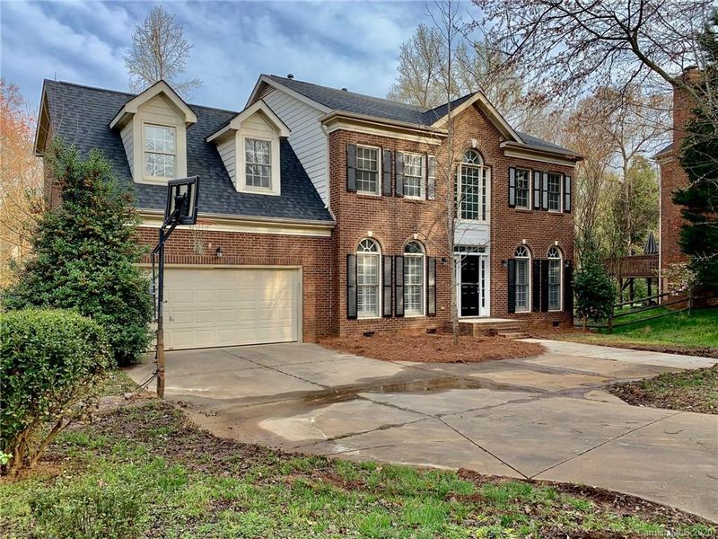 8259 Lansford Rd, Charlotte, NC 28277