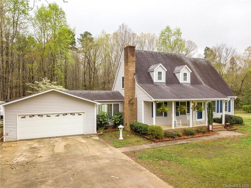 2337 Deer Track Cir, Lancaster, SC 29720