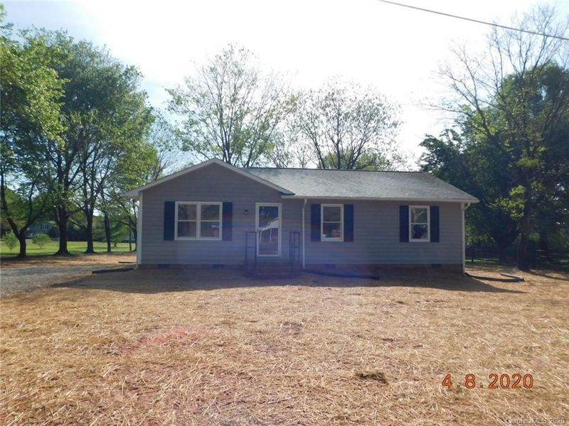 2217 Honeycutt Simpson Rd, Monroe, NC 28110