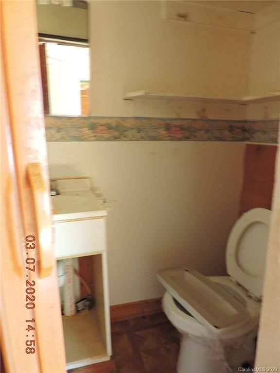45 3rd St, Cramerton, NC 28032