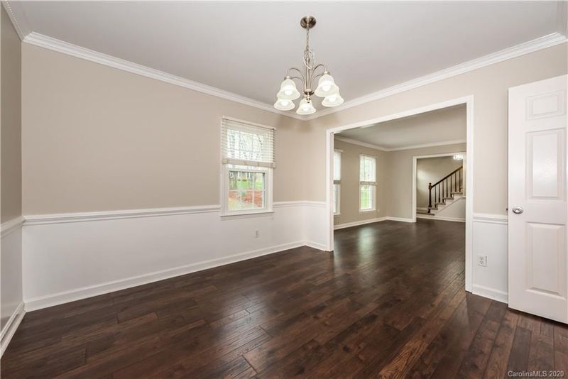 4714 Bournewood Ln, Charlotte, NC 28226