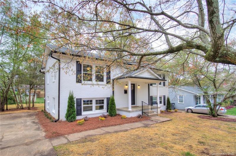 3908 Farmview Rd, Charlotte, NC 28205