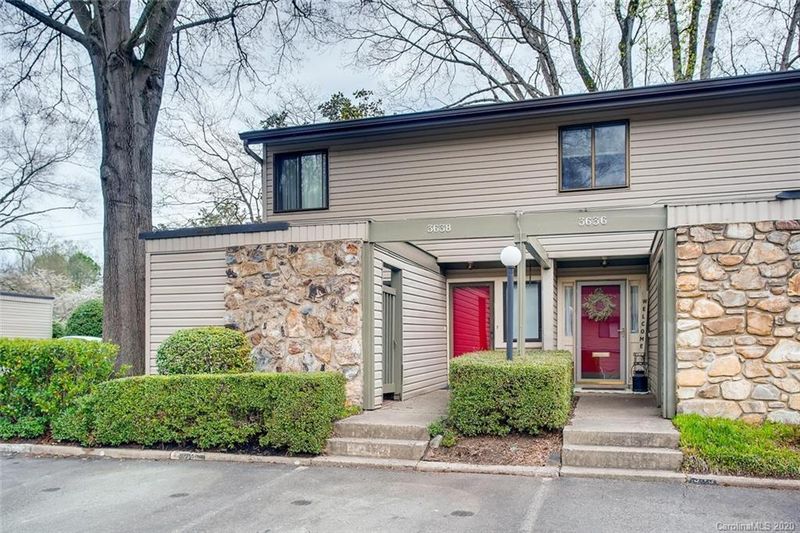 3638 Maple Glen Ln, Charlotte, NC 28226