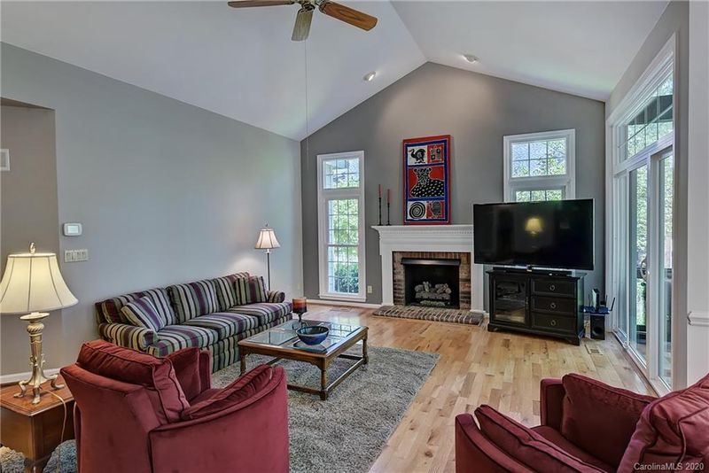 131 Wynswept Dr, Mooresville, NC 28117