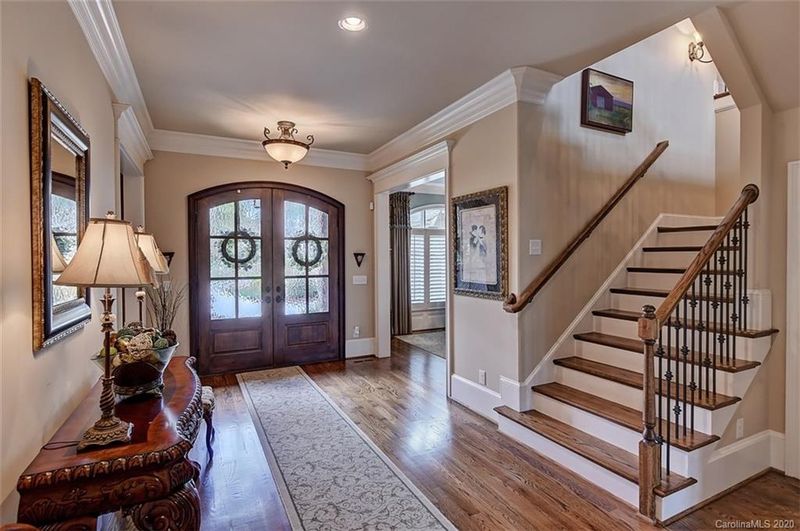 3018 Kings Manor Dr, Weddington, NC 28104