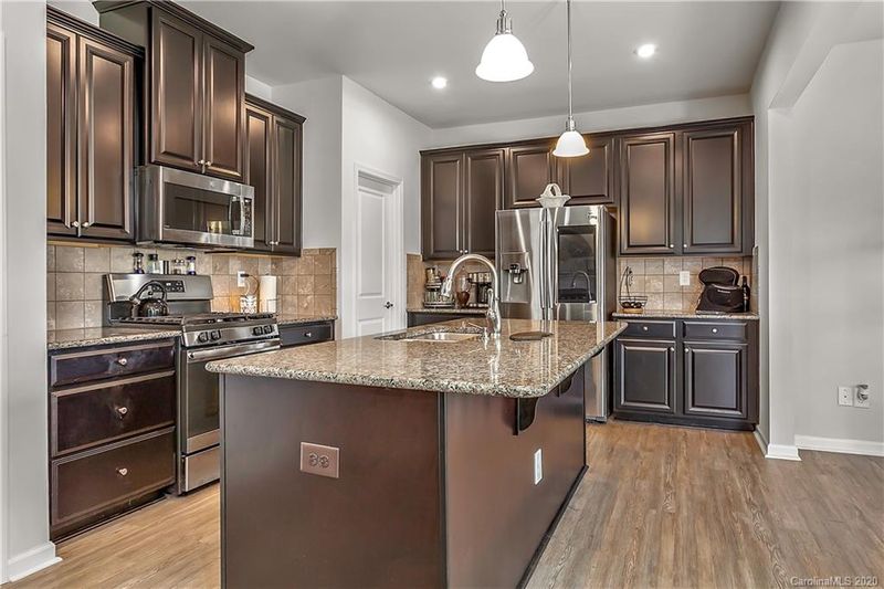 3524 Canyon Live Oak Ct, Gastonia, NC 28056