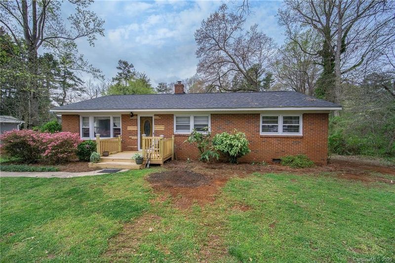 8817 Shields Dr, Huntersville, NC 28078