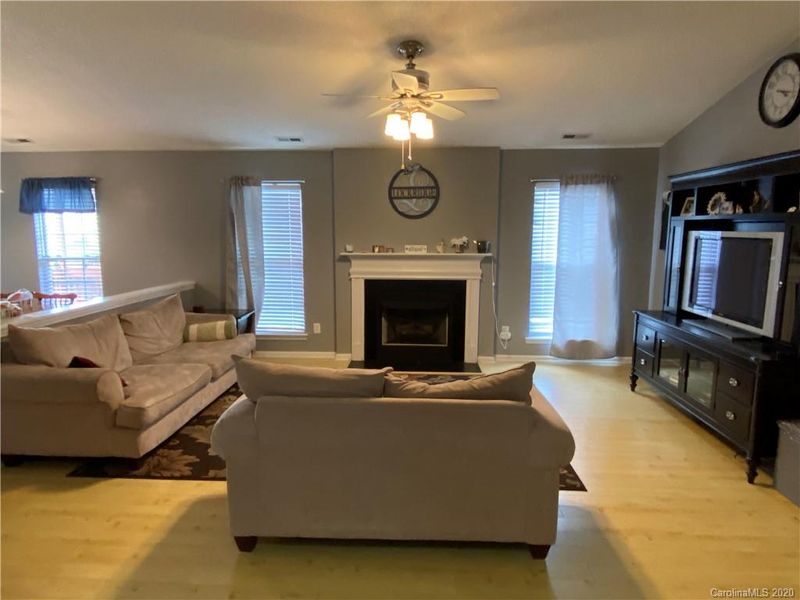 113 Sella Ridge Dr, Mount Holly, NC 28120