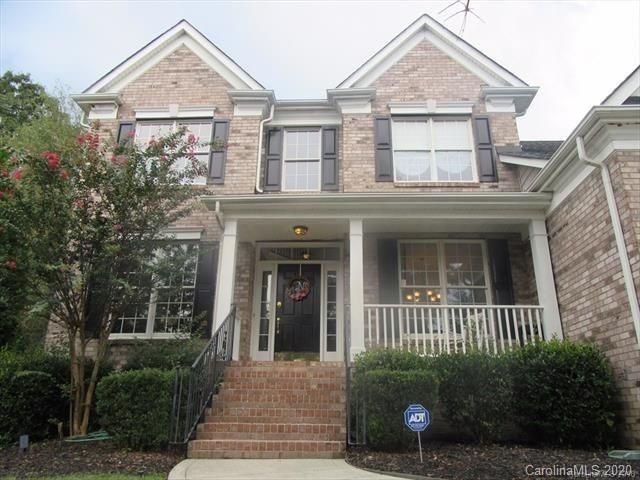 730 Ashgrove Ln, Charlotte, NC 28270