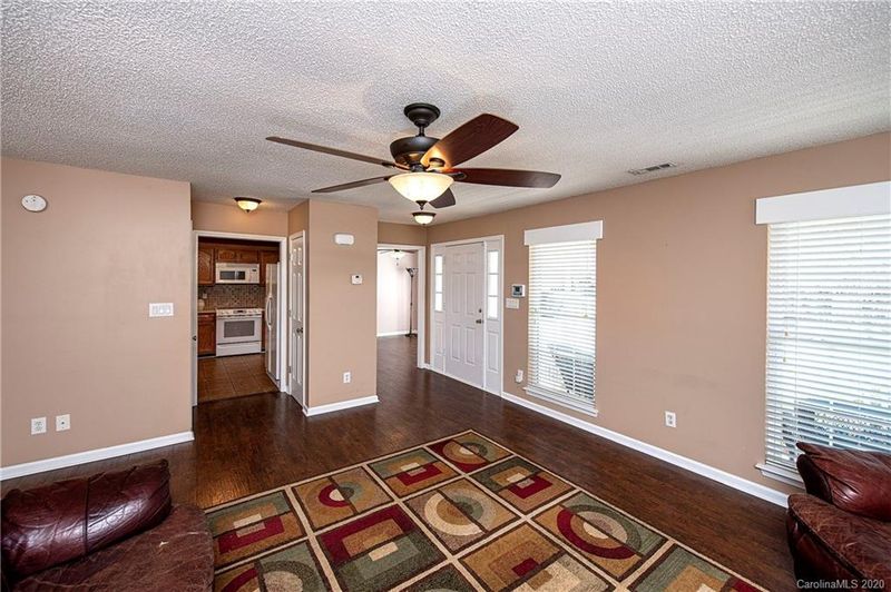 2029 Westminster Ln, Matthews, NC 28104
