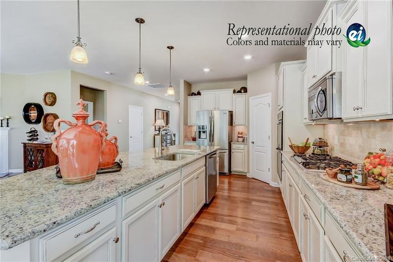 3125 Deep River Way, Waxhaw, NC 28173