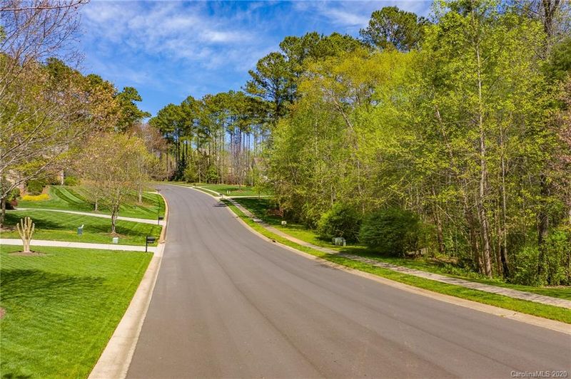 446 Sailview Dr #446, Denver, NC 28037