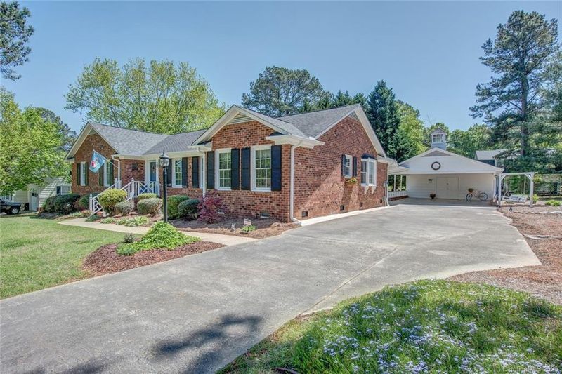 1029 Rudd Rd, Gastonia, NC 28054