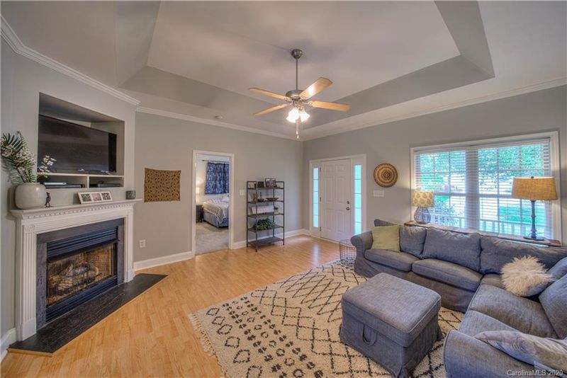 3510 Seminole Dr, Maiden, NC 28650