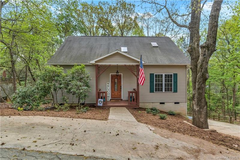 4062 Point Clear Dr, Tega Cay, SC 29708