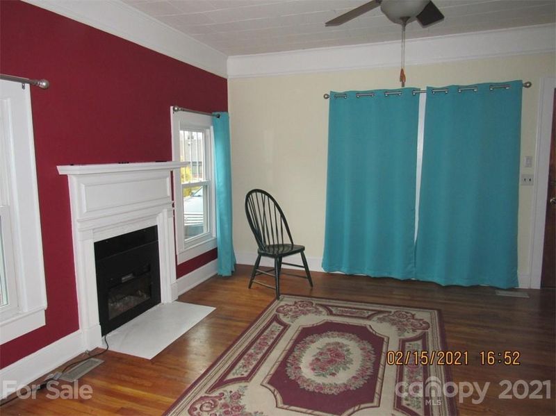 208 Boyd St, Maiden, NC 28650