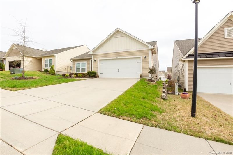 977 Roxburgh Ave, Rock Hill, SC 29732