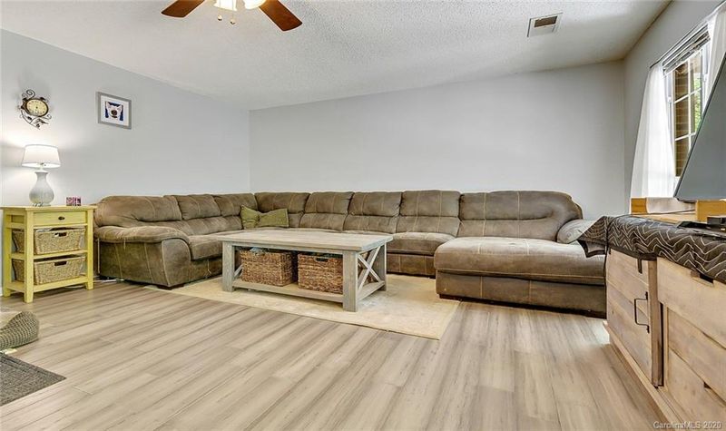 7005 Spruce Pine Trl, Waxhaw, NC 28173