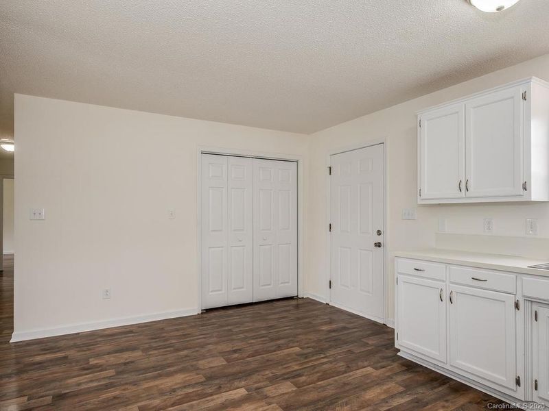 7292 Hallman Mill Rd, Vale, NC 28168