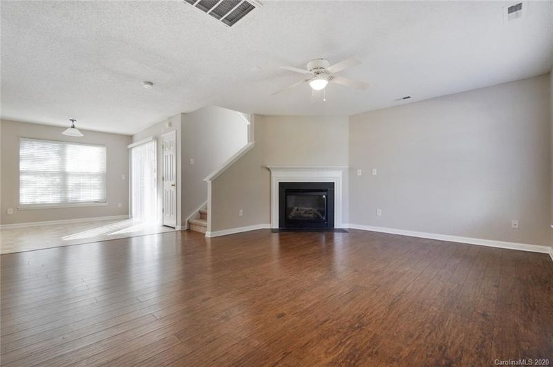 100 Amber Woods Dr, Tega Cay, SC 29708